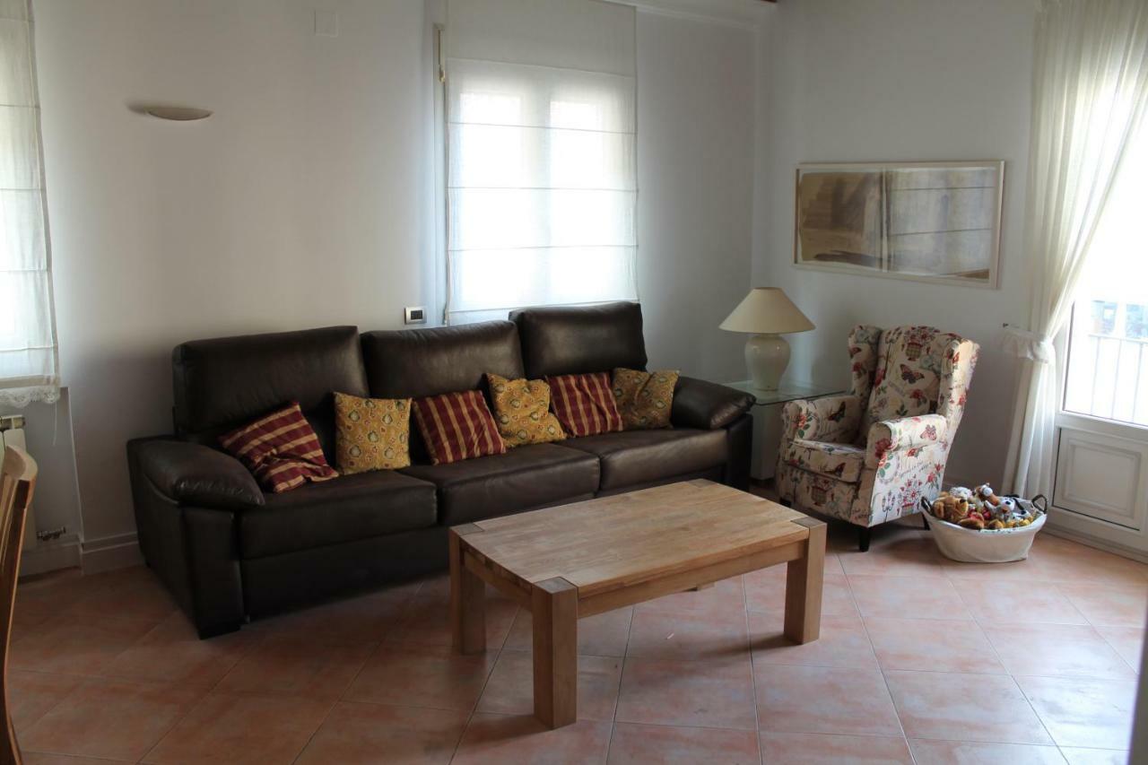Cal Taixes Apartment Reus Ngoại thất bức ảnh