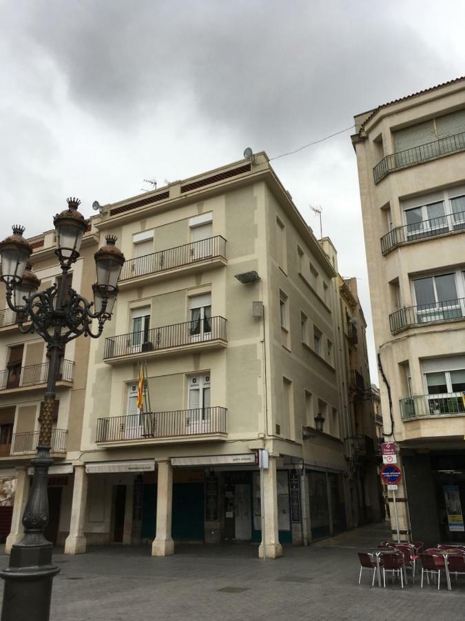 Cal Taixes Apartment Reus Ngoại thất bức ảnh